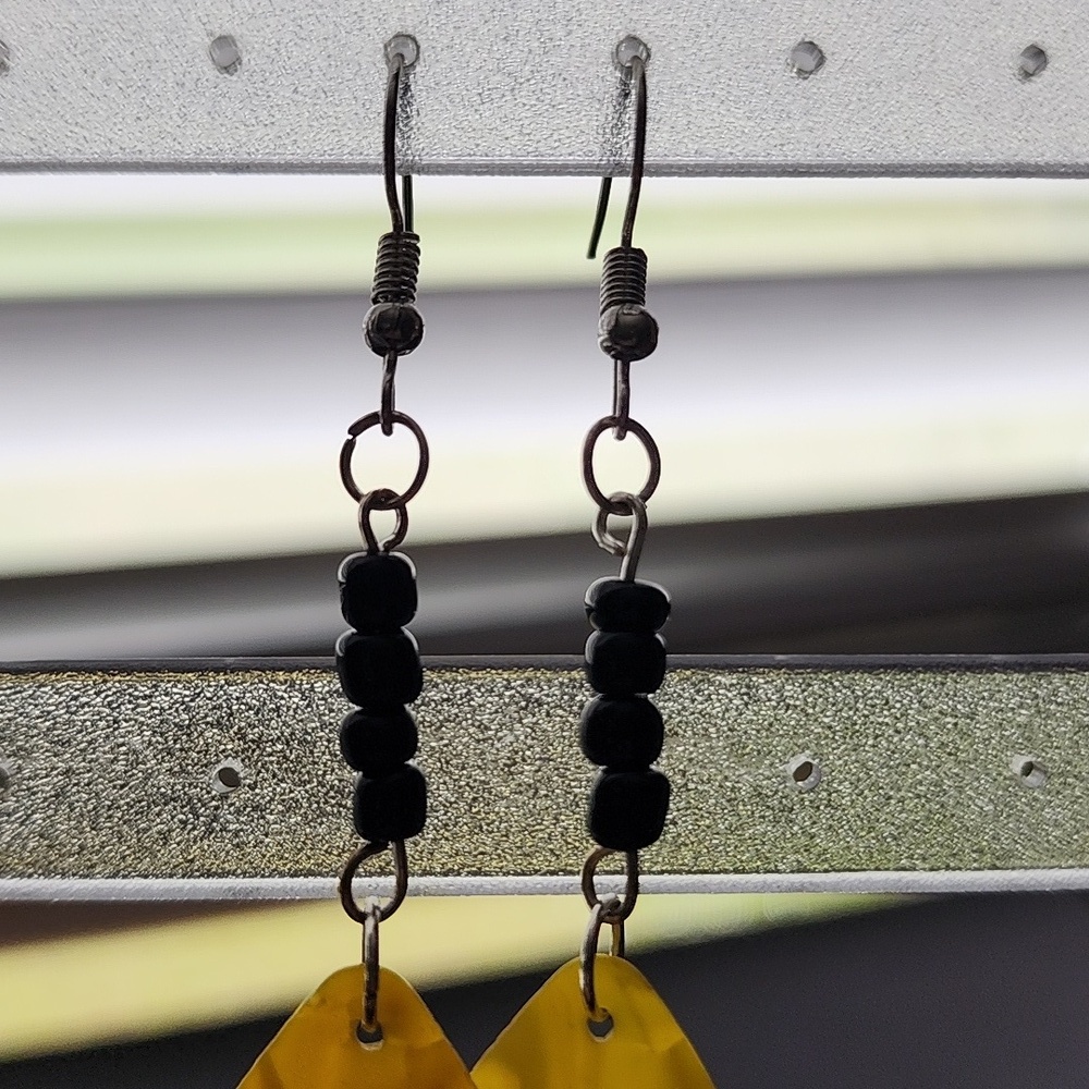 Hand-made Yellow Floral Drop Earrings - Picture 3 of 5